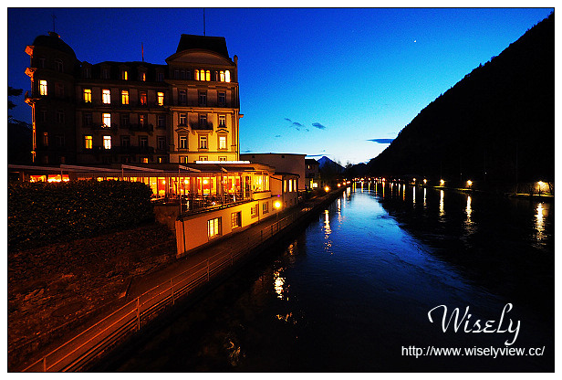【旅行】歐洲。瑞士：因特拉肯(Interlaken)自由行_Day02＠少女峰鐵道遊、萬年冰宮、史芬克斯觀景台、瑞士蓮巧克力店、SnowpenAir(2015雪山音樂節)、市區河畔色溫隨拍