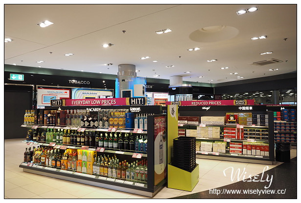 【旅行】歐洲。瑞士：因特拉肯(Interlaken)自由行_Day06＠蘇黎世機場（Zurich Airport）必買必逛必吃分享～Duty Free Store、Confiserie Sprungli史普力巧克力、Lindt瑞士蓮巧克力、The Spirit of Switzerland、Schweizer Heimatwerk