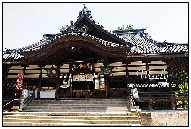 【旅行】日本。北陸自由行七日遊_Day02-1：金澤車站(平岡野神社、金沢百番街)，近江町市場美食(廻る近江町市場寿し、金沢カレーのチャンピオン、良緣堂茶樂、だし巻屋、金沢咖啡)，尾山神社(東西混合牌樓，祭祀加賀藩-前田利家)