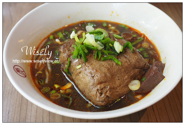 【食記】台北市。大安區：麻膳堂MAZENDO＠麻辣牛肉麵&蒸餃～捷運國父紀念館站美食