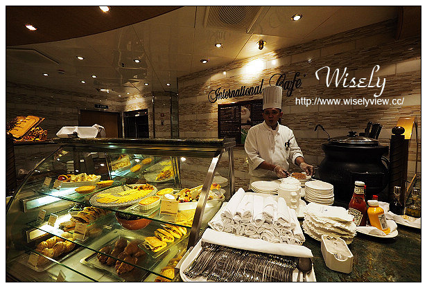 【旅行】日本沖繩。巨匠旅遊 :藍寶石公主遊輪_Day01＠基隆港登船入關、臥房住宿用餐、休閒娛樂設施，史德林牛排館(25美元牛排)