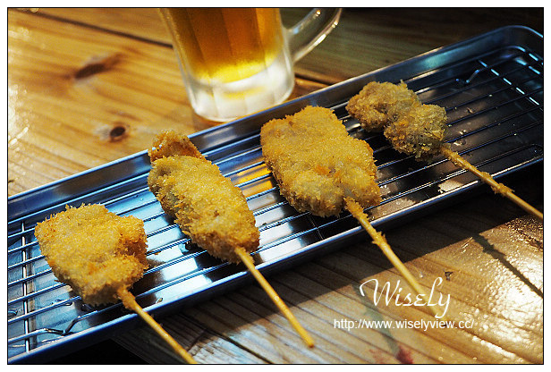 【旅行】日本沖繩。巨匠旅遊：藍寶石公主遊輪_Day02＠國際通一日遊～沖繩限定明信片、星巴克沖繩杯、鹽屋冰淇淋、牧志公設市場採購、大眾酒場立足屋、守禮堂(除魔獅子/風獅爺)、まんまる商店(沖繩鄉土料理居酒屋)、御菓子御殿