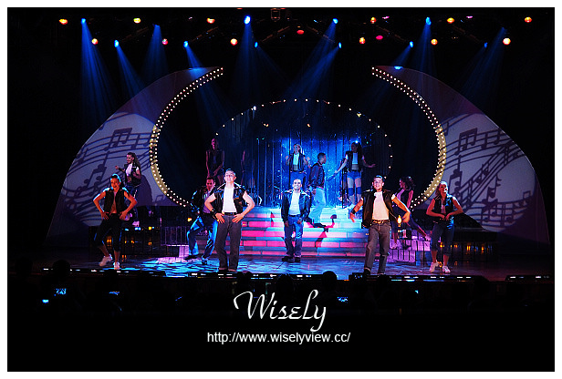 【旅行】日本沖繩。巨匠旅遊：藍寶石公主遊輪_Day02＠國際通一日遊～沖繩限定明信片、星巴克沖繩杯、鹽屋冰淇淋、牧志公設市場採購、大眾酒場立足屋、守禮堂(除魔獅子/風獅爺)、まんまる商店(沖繩鄉土料理居酒屋)、御菓子御殿