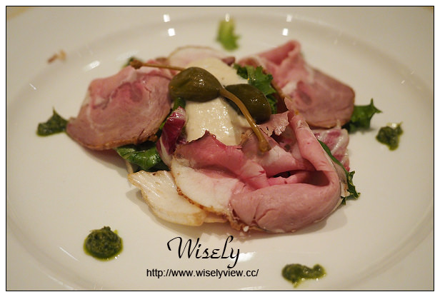 【旅行】日本沖繩。巨匠旅遊：藍寶石公主遊輪_Day03＠若狹港岸AEON(24小時超市)採購、龍蝦燒烤吧、船首船尾泳池景觀隨拍、50週年紀念特餐、香檳瀑布儀式、SABATINIS義式料理套餐、船頂迪斯可舞廳、免稅購物心得分享