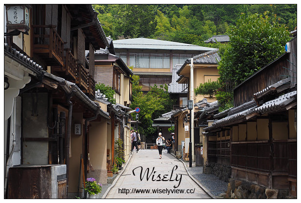 【旅行】日本。京都：どんぐり共和国(橡子共和國)二寧坂店＠吉卜力紀念品商店～近高台寺