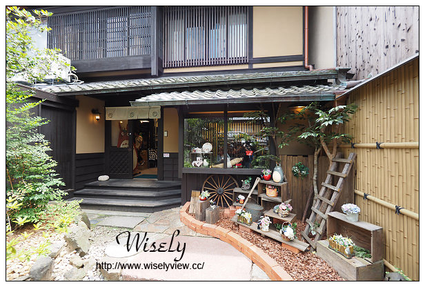 【旅行】日本。京都：どんぐり共和国(橡子共和國)二寧坂店＠吉卜力紀念品商店～近高台寺