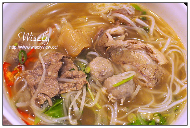 【食記】台北市。大安區:東區美越牛肉粉@清爽河粉平價美味~捷運忠孝復興站美食 【食記】台北市。大安區:東區美越牛肉粉@清爽河粉平價美味~捷運忠孝復興站美食