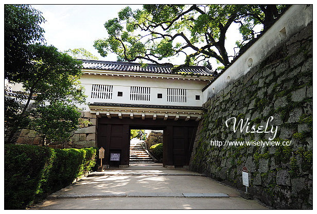 【旅行】2015日本。岡山縣:四天三夜旅遊攝影Day01@桃機搭長榮至岡山機場、利木津巴士至岡山車站、Inn Via/ホテル ヴィアイン岡山、岡山車站&觀光案內所&GENERAL FARM’S、後樂園&岡山城、岡山路面電車、BIC CAMERA(吹風機)、倉敷美觀地區散策,岡山AEON MALL隨拍~(必逛景點與購物一日遊行程) 【旅行】2015日本。岡山縣:四天三夜旅遊攝影Day01@桃機搭長榮至岡山機場、利木津巴士至岡山車站、Inn Via/ホテル ヴィアイン岡山、岡山車站&觀光案內所&GENERAL FARM’S、後樂園&岡山城、岡山路面電車、BIC CAMERA(吹風機)、倉敷美觀地區散策,岡山AEON MALL隨拍~(必逛景點與購物一日遊行程)