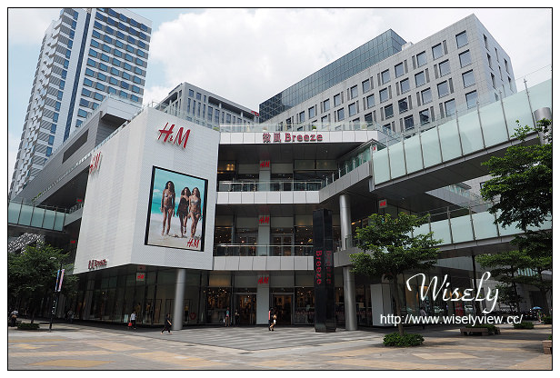 【遊記】台北信義。捷運市政府站：微風松高3F＠神偷奶爸小小兵專賣店～MINIONS