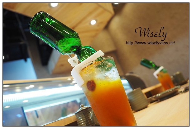 【食記】台北信義。捷運市政府站：ATT4Fun 5F＠WO Sushi-沃壽司～立食壽司料理吧