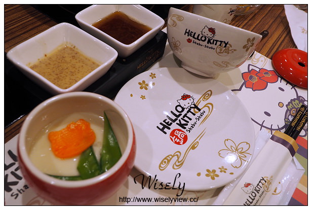 【食記】台北市。大安區：東區216巷＠Hello Kitty Shabu-Shabu～捷運忠孝敦化站美食
