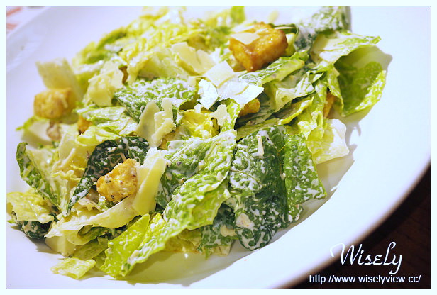 TGI FRIDAYS 星期五美式餐廳2015︱Burger Day漢堡日1+1加碼慶︱捷運西門站