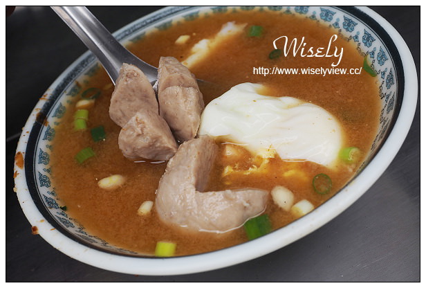 【食記】新北市。永和區:民治街市場美食@川味涼麵&味噌貢丸蛋包湯、古早愛玉冰 【食記】新北市。永和區:民治街市場美食@川味涼麵&味噌貢丸蛋包湯、古早愛玉冰