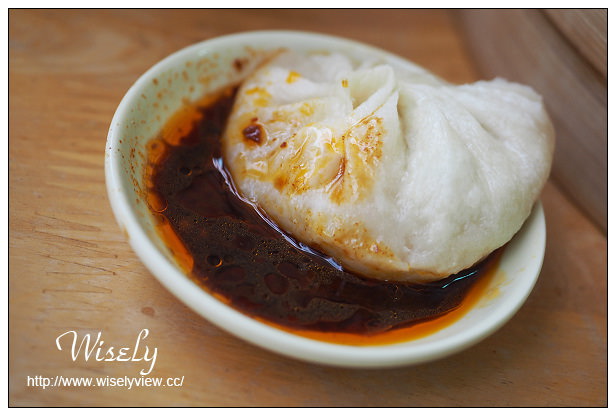 【食記】宜蘭縣。羅東鎮：羅東夜市美食＠林記鮮肉小湯包(民生市場)、玉圓堂(黑糖粉圓鮮奶)