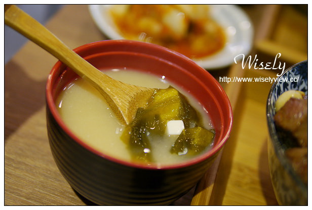 【食記】台北市。大安區：東區商圈＠開丼-燒肉VS丼飯(忠孝店)～捷運忠孝敦化站美食