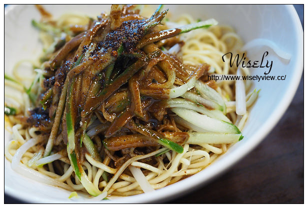 【食記】台北市。中正區：財神麵食府＠國語日報前，涼麵炸排骨雙絕～捷運古亭站美食 @WISELY's 拍拍照寫寫字