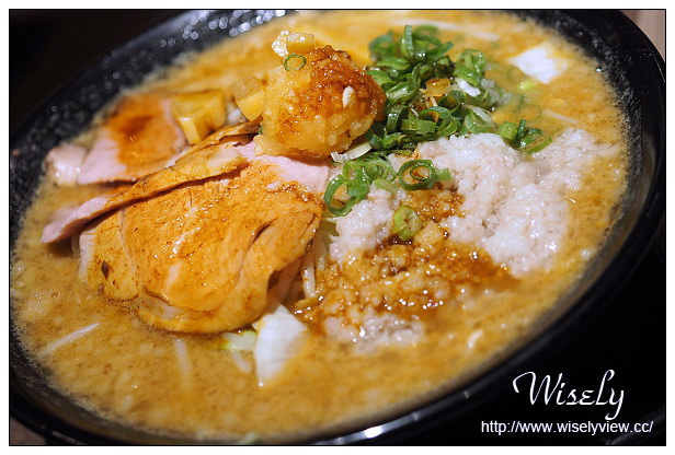 【食記】台北市。大安區：台大公館商圈＠鷹流東京豚骨拉麵(鷹流らーめん-極匠GOKUJOH)～捷運公館站美食