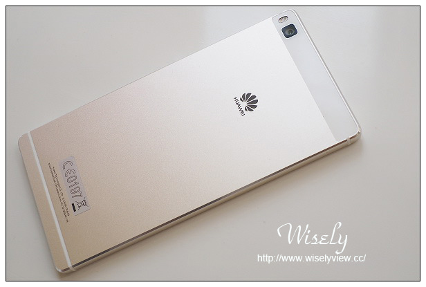 【開箱】3C。華為手機:HUAWEI P8@高質感攝影手機,夜拍光軌超迷人 【開箱】3C。華為手機:HUAWEI P8@高質感攝影手機,夜拍光軌超迷人