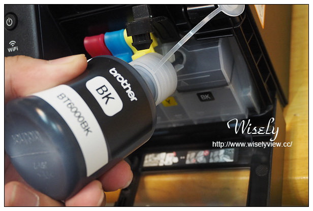 【開箱】3C。多功能複合機:Brother MFC-T800W(原廠大連供T系列)@無滴漏填充設計,超高容量墨水匣(黑墨6000頁),含傳真、掃描與無線功能 【開箱】3C。多功能複合機:Brother MFC-T800W(原廠大連供T系列)@無滴漏填充設計,超高容量墨水匣(黑墨6000頁),含傳真、掃描與無線功能