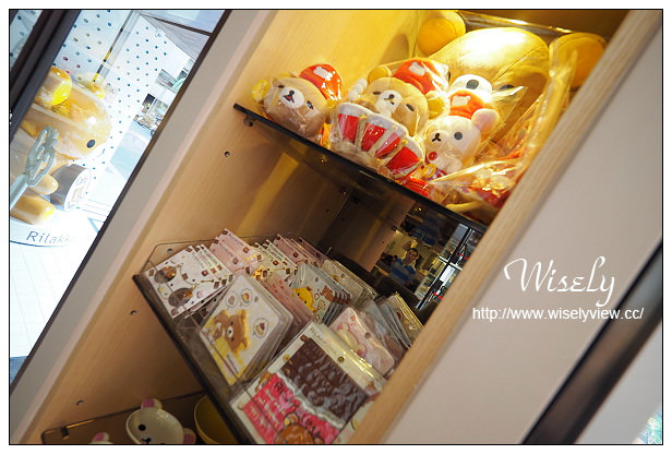 【食記】台北市。大安區：東區商圈＠Rilakkuma Cafe/拉拉熊咖啡廳/懶熊咖啡～療癒系主題餐廳&捷運忠孝敦化站美食