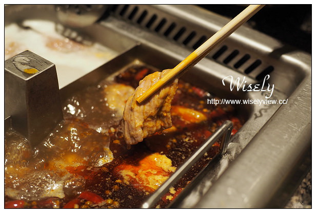 【食記】台北市。信義區：ATT4Fun 6樓＠海底撈台灣一號店～用餐服務心得&推薦食材，捷運台北101/世貿美食
