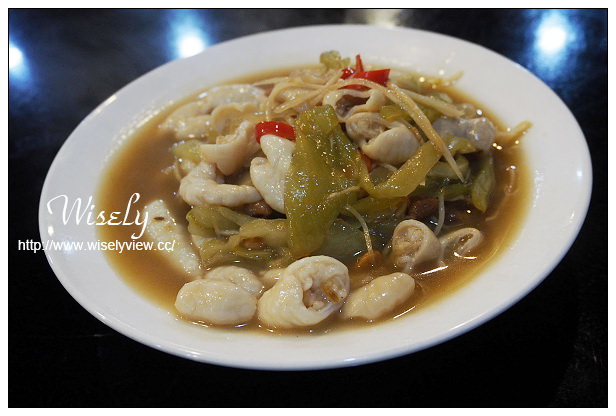 【食記】台北市。中山區：炫庄桶仔雞海產＠長安東路熱炒街，清淡口味~捷運松江南京站美食