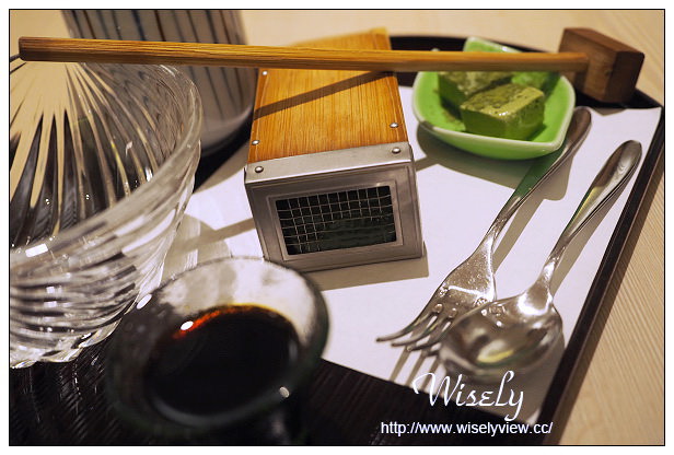 【食記】台北市。大安區：東區商圈＠抹茶館MACCHA HOUSE～抺茶甜品與拉麵熱食，鄰近捷運忠孝敦化站