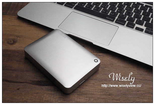 【開箱】3C。隨身行動硬碟：Toshiba Canvio Connect II＠容量升級3TB，超優備份資料儲存外接硬碟 @WISELY's 拍拍照寫寫字