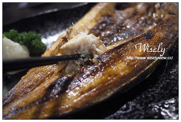 【食記】台北市。中山區：勝Win-日式串燒吧/居酒屋＠八條通超值綜合串燒拼盤料理，捷運松江南京站美食