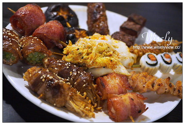 【食記】台北市。中山區：勝Win-日式串燒吧/居酒屋＠八條通超值綜合串燒拼盤料理，捷運松江南京站美食