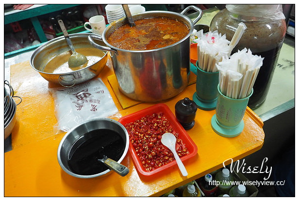 新北永和。永和牛雜鍋/羊肉鍋︱福和橋下季節限定火鍋，捷運永安市場站美食