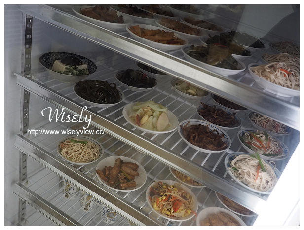 【食記】台北市。大安區：江家黃牛肉麵(光復店)＠東區24小時營業還有永和豆漿～捷運國父紀念館站美食