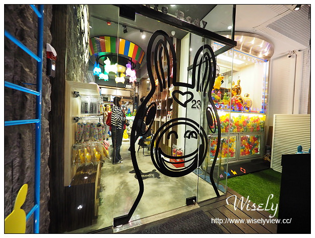 【食記】台北市。大安區：Caffè Rody主題餐廳＠全球唯一跳跳馬餐廳，捷運忠孝敦化站美食