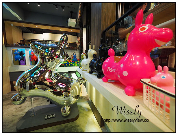 【食記】台北市。大安區：Caffè Rody主題餐廳＠全球唯一跳跳馬餐廳，捷運忠孝敦化站美食