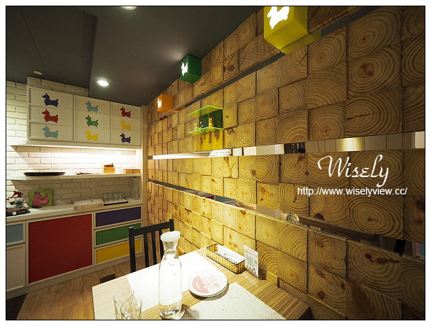 【食記】台北市。大安區：Caffè Rody主題餐廳＠全球唯一跳跳馬餐廳，捷運忠孝敦化站美食