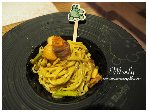 【食記】台北市。大安區：Caffè Rody主題餐廳＠全球唯一跳跳馬餐廳，捷運忠孝敦化站美食