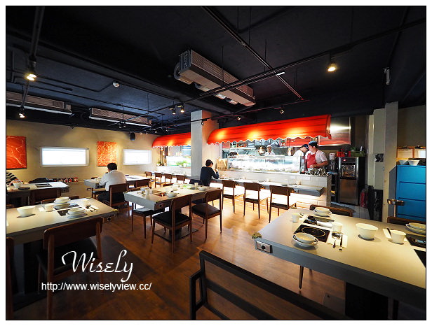 【食記】台北市。大安區：肉大人Mr. Meat hotpot & butchery肉鋪火鍋＠單人酸菜涮涮鍋，捷運信義安和站美食