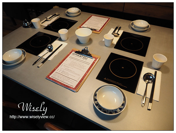 【食記】台北市。大安區：肉大人Mr. Meat hotpot & butchery肉鋪火鍋＠單人酸菜涮涮鍋，捷運信義安和站美食