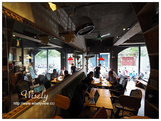 【食記】台北市。大安區：Notch咖啡(敦南店)@連鎖復古裝潢咖啡店，捷運信義安和站美食