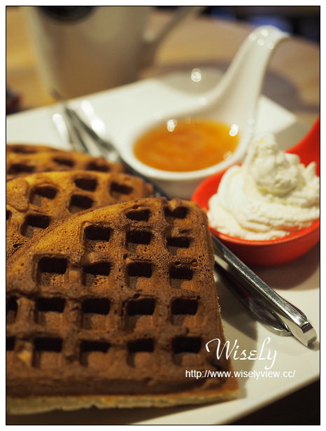 【食記】台北市。大安區：Notch咖啡(敦南店)@連鎖復古裝潢咖啡店，捷運信義安和站美食