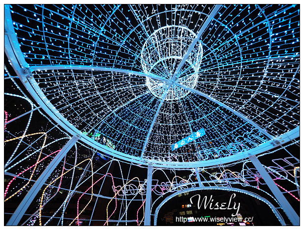 【遊記】台北信義。捷運市政府站＠統一阪急百貨2樓夢廣場：「愛．Sharing」六大主題燈區聖誕系列活動