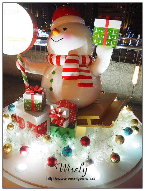 【遊記】台北信義。捷運市政府站＠統一阪急百貨2樓夢廣場：「愛．Sharing」六大主題燈區聖誕系列活動