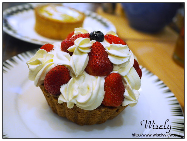 【食記】台北大安。捷運台電大樓站：Bonnie Sugar(師大夜市)＠高雄著名水果塔點心名店 @WISELY's 拍拍照寫寫字