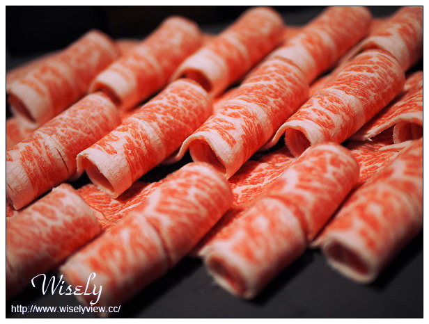 【食記】台北信義。捷運市政府站:合Shabu鍋物料理@Bellavita寶麗廣場(貴婦百貨)4樓 【食記】台北信義。捷運市政府站:合Shabu鍋物料理@Bellavita寶麗廣場(貴婦百貨)4樓