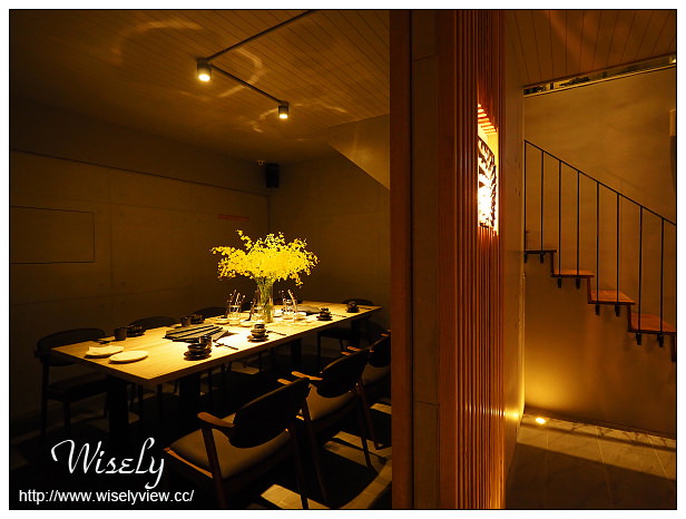 【食記】台北大安。捷運信義安和站：麻.辣壹號店＠特色風味與高檔食材麻辣鍋