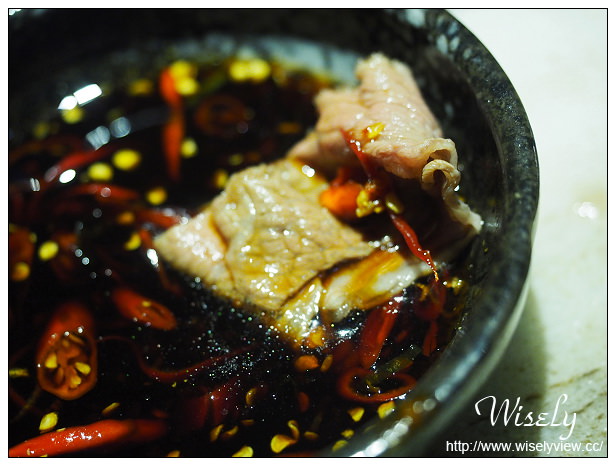 【食記】台北大安。捷運信義安和站：麻.辣壹號店＠特色風味與高檔食材麻辣鍋