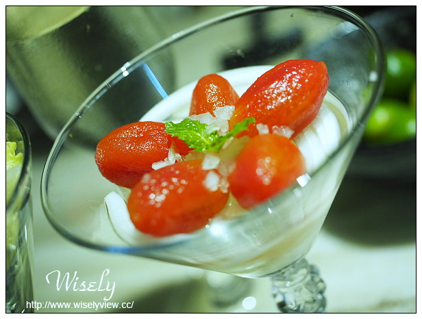 【食記】台北大安。捷運信義安和站：麻.辣壹號店＠特色風味與高檔食材麻辣鍋