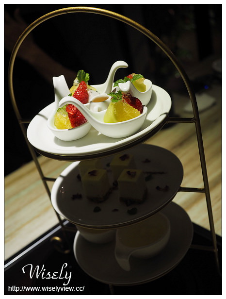 【食記】台北大安。捷運信義安和站：麻.辣壹號店＠特色風味與高檔食材麻辣鍋