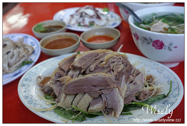 台北士林 天母大頭鵝鵝肉專賣︱擔仔麵黑白切鵝肉攤～捷運芝山站 x 天母美食