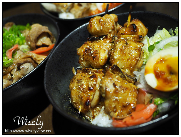 【食記】台北士林。捷運劍潭站：士林夜市＠直火人直火燒肉丼飯屋、泰瑪式Tai Tai mox